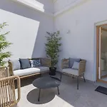 Διαμέρισμα Hideout *